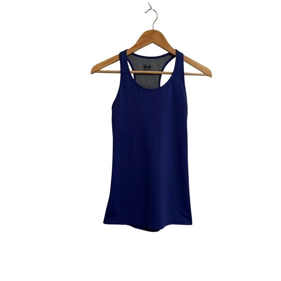 Nike tank top with built in bra - Picture 1 of 5